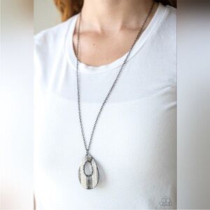 Paparazzi Stop, Teardrop, and Roll-Multi. NWT